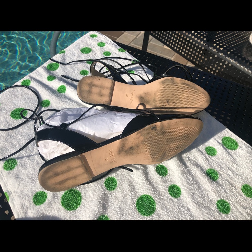 Zara‘s Basic Shoes - image 3